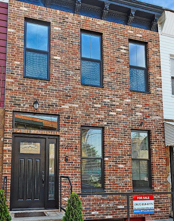 1st image of 2404 Snyder Ave