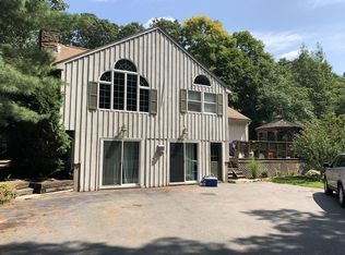 6 Leah Dr, Rockland, MA 02370