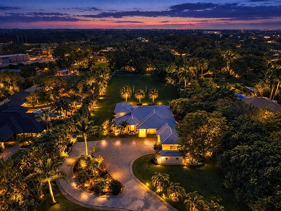 4th image of 14600 Sunset Lane