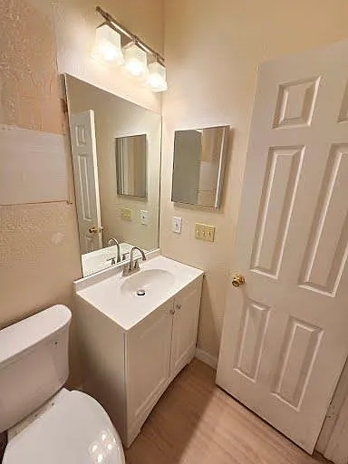 2706 Salado St #207 — Photo 10