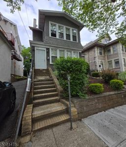 105-107 Lyons Ave, Newark, NJ, 07112