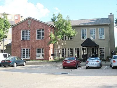 4th image of 15035 Westpark Dr #132