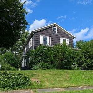 318 S Canal St, Canal Fulton, OH, 44614