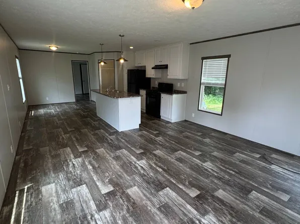 269 Manchester Ave, Hampton, GA 30228