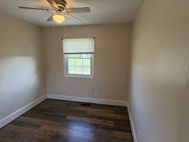 3805 E Fitzgerald Rd — Photo 8