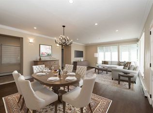 112 Old Mill Rd, Manhasset, NY 11030