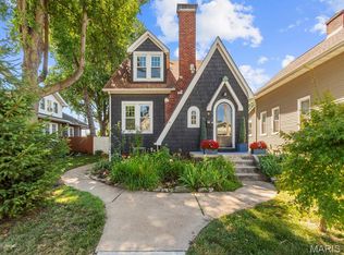 18 S 52nd St, Belleville, IL 62226