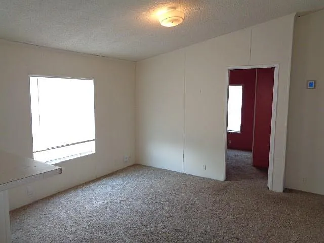 20323 Mountaindale Dr — Photo 6