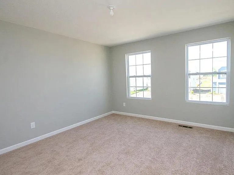 7861 Oldham Dr — Photo 26
