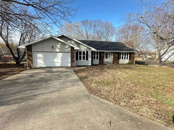 1029 W Crestview Lane, Republic, MO 65738