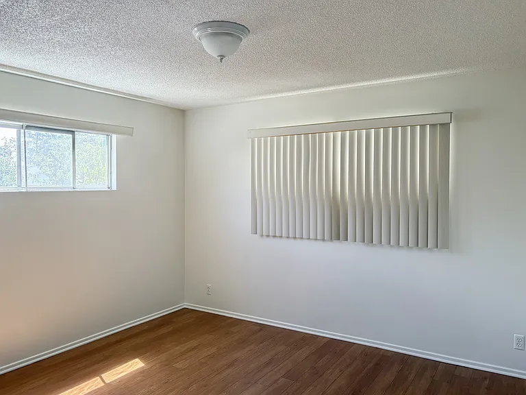 1616 S Chapel Ave #B — Photo 7