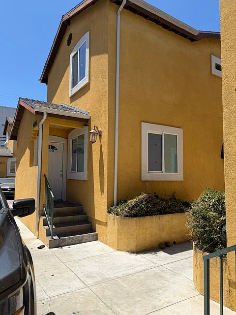 1st image of 6535 S Brynhurst Ave #6535