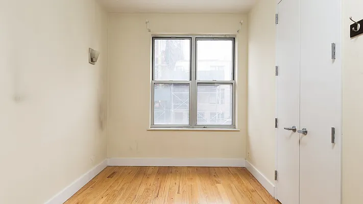 Rented by Nooklyn NYC LLC | media 7