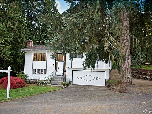 2nd image of 3935 NE Hyak Way