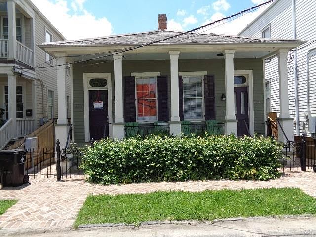 1st image of 622A 1st St