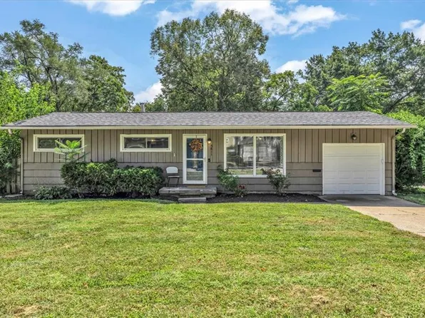 5811 W 75th Ter, Prairie Village, KS 66208