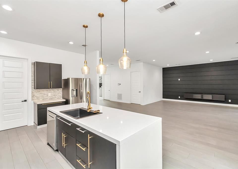 1st image of 5523 Bertellis Ln