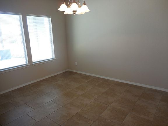 4th image of 7373 Dewberry Dr