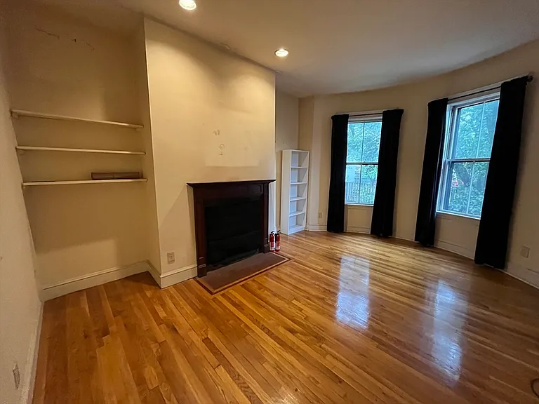 74 E Brookline St #2 — Photo 1