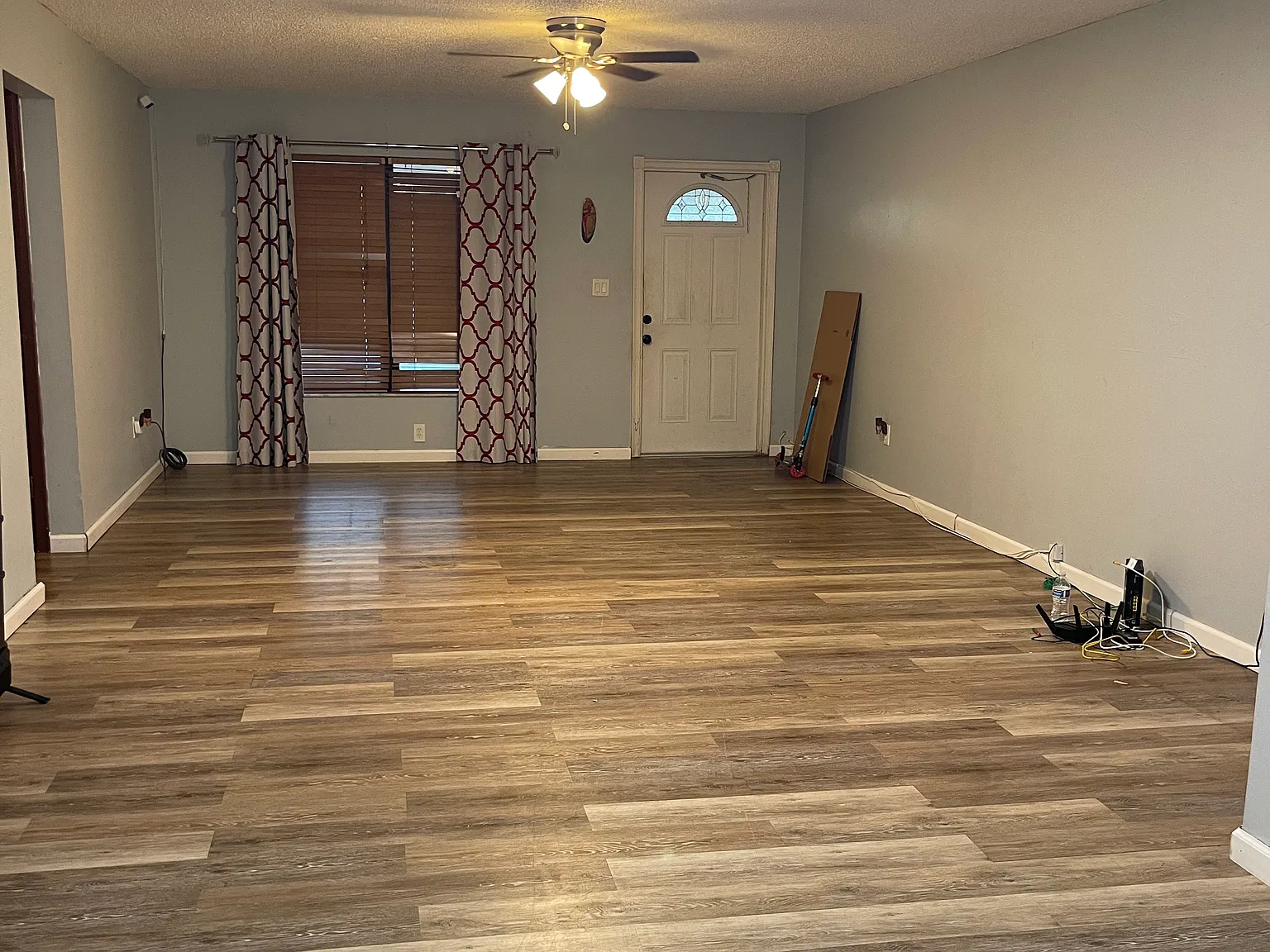3 bed, 1800 sqft, $2,800 — Photo 3