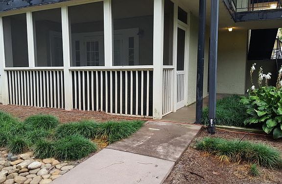 2nd image of 1445 Monroe Dr NE #B1