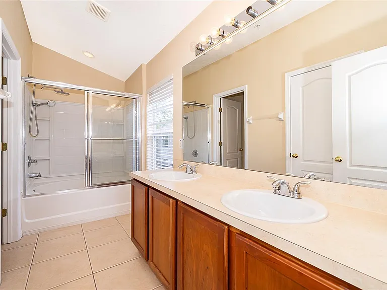 10791 Gran Paradiso Dr #13A — Photo 13