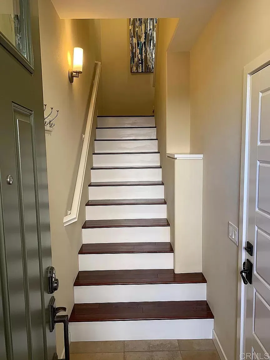 2 bed, 2.5 bath, 1158 sqft, $3,350 — Photo 4