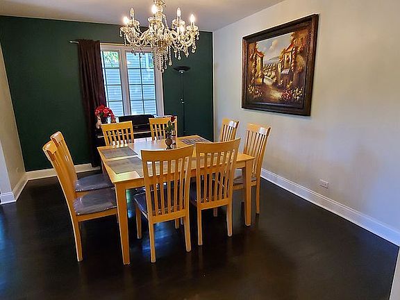 Formal Dining