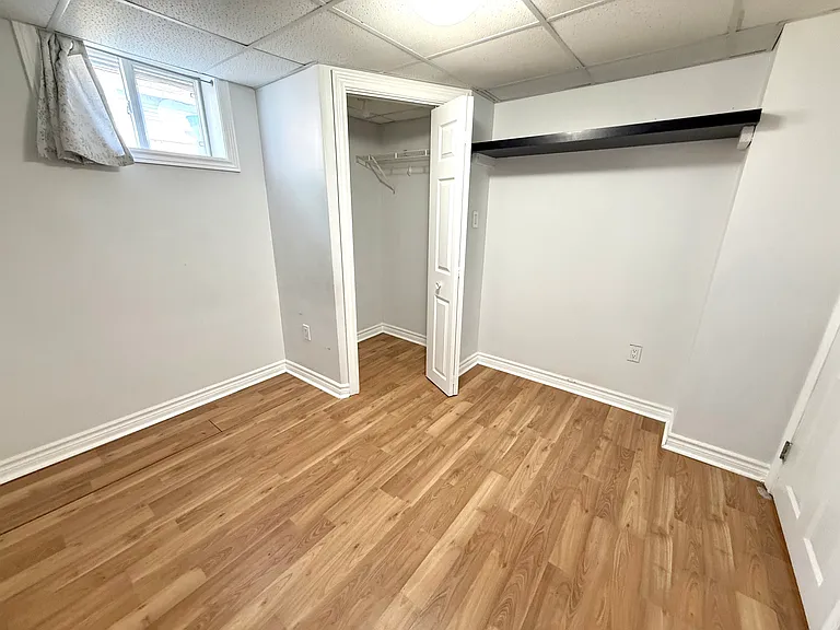 52 Bogart St — Photo 8