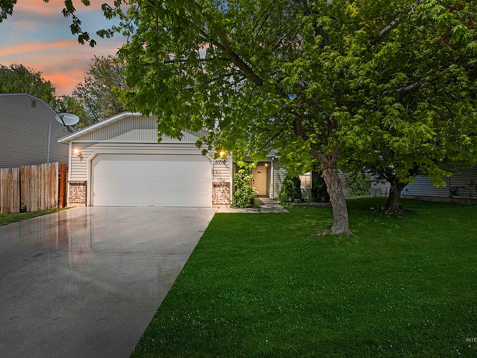 1st image of 11716 Bachelor Ct