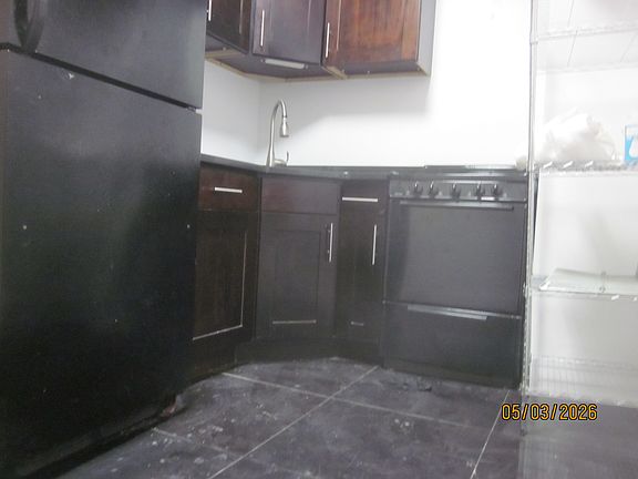 3rd image of 340 Roebling St #Dd4