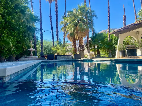 700 Camino Del Norte, Palm Springs, CA 92262