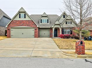 3507 W 106th St S, Jenks, OK 74037