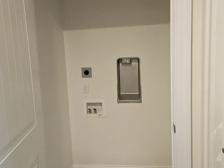 6000 Coombs Farm Rd #202B — Photo 10