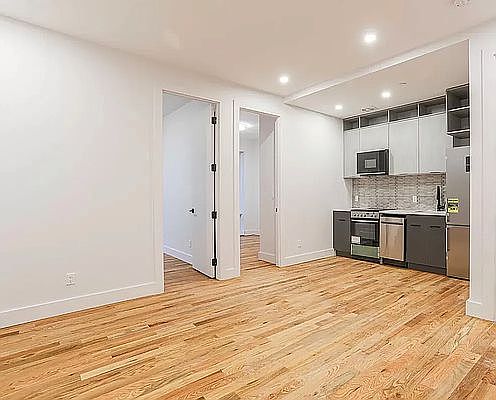 1st image of 68 Hawthorne St APT 2B