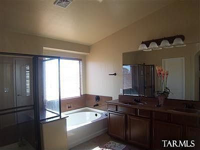 5th image of 17250 S Sienna Bluffs Trl