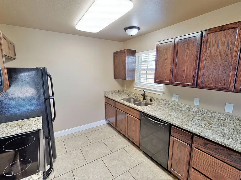 804 Meadowlands Drive — Photo 29