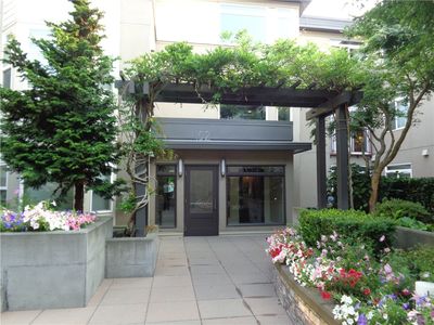 102 State St S #W209, Kirkland, WA, 98033