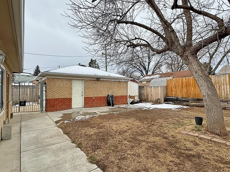 7071 Ruth Way — Photo 23