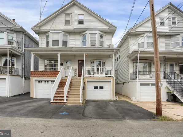 211 Virginia Ave, Shenandoah, PA 17976