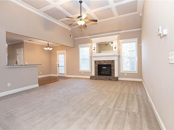 4th image of 62 Camden Village Dr