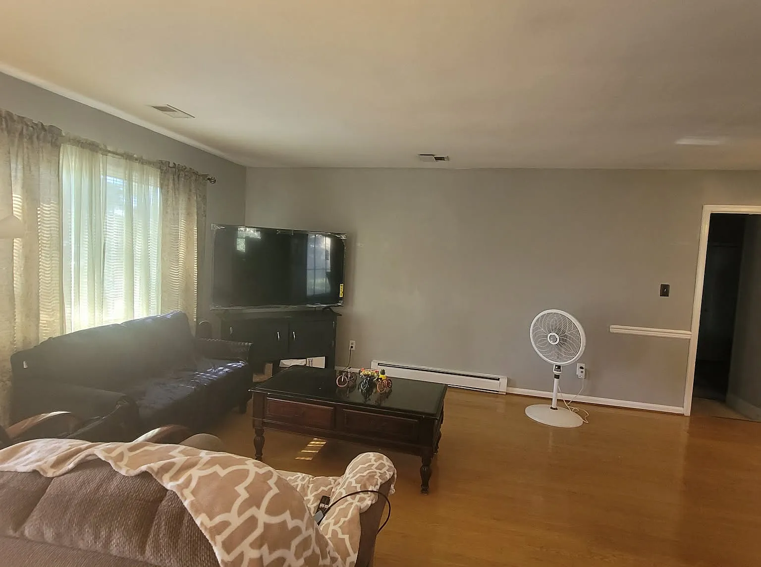 3 bed, 1612 sqft, $2,750 — Photo 3