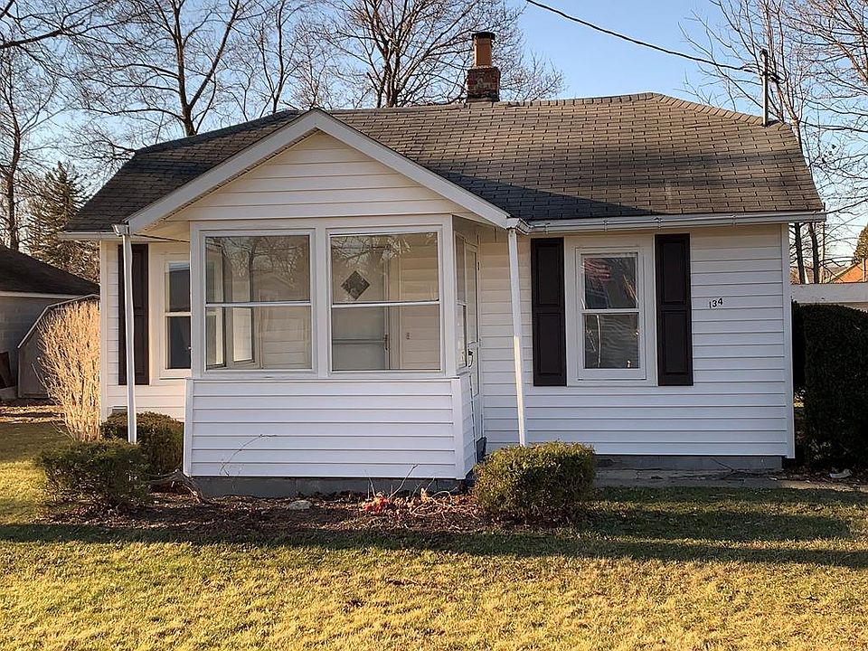 1st image of 134 Owens St