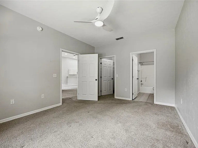 13200 W Newberry Rd #U117 — Photo 19