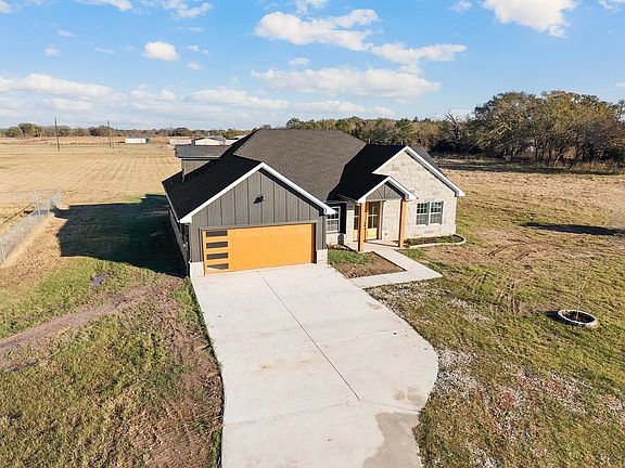 3rd image of 7280 County Road 118
