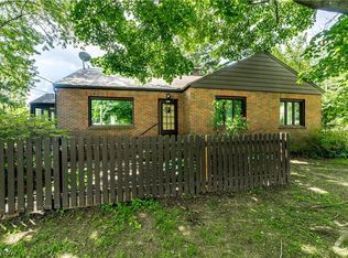 1274 Mount Pleasant St NW, North Canton, OH 44720