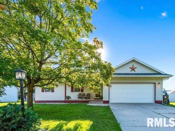 419 N Pekin Ln, Hanna City, IL 61536