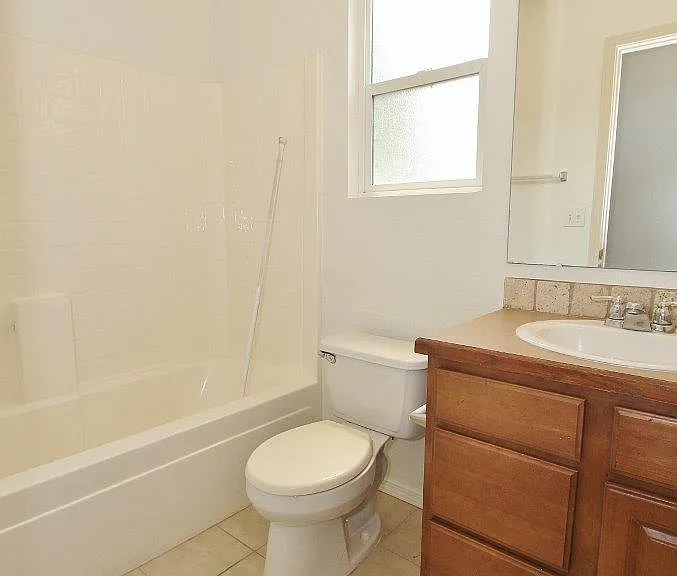 1208 N Cheshire Dr — Photo 18
