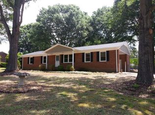 553 Roberts Rd, Eden, NC 27288