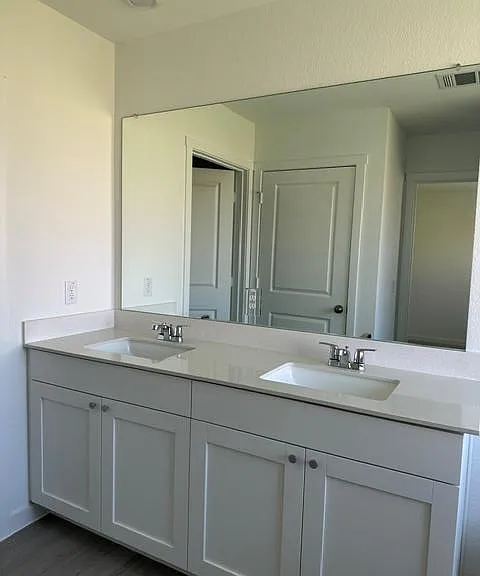 1407 Hermosa Gdns — Photo 12